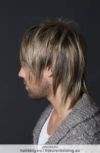 Hier Finden Sie Eine Seitenansicht Mittellange Frisuren Männer