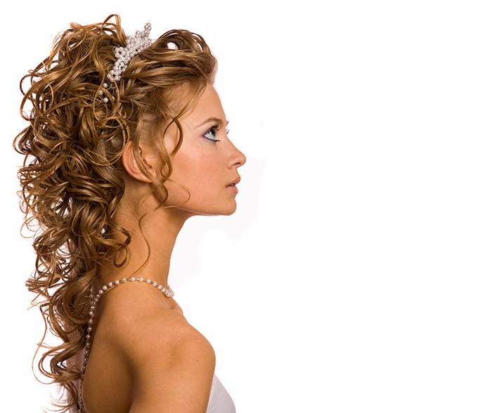Frisuren Hochzeit Lange Haare Die Trendy Und Für Haarfarbe Blond, Wellig Und Elegant Geworden