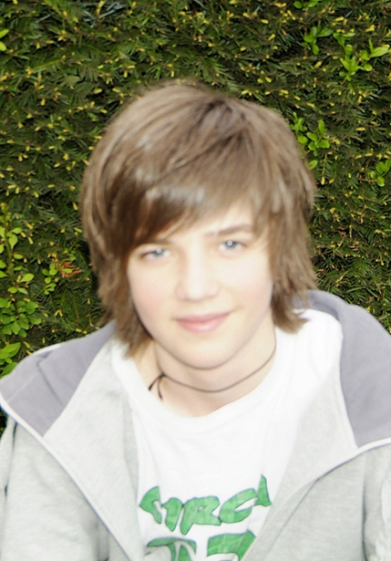 Jungen Frisuren Mittellange Braun Haare