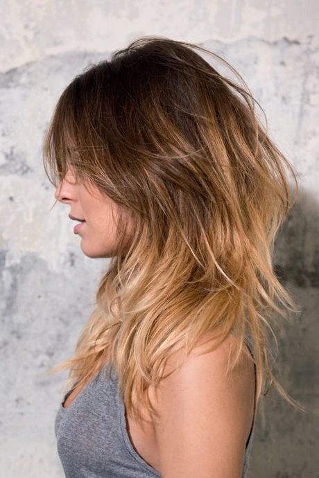 Frisuren 2022 Damen Lang