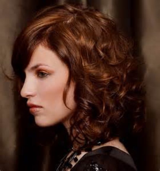 Permalink to Details Seitenansicht Des Modells Frisuren Locken Mittellang, Beautiful.