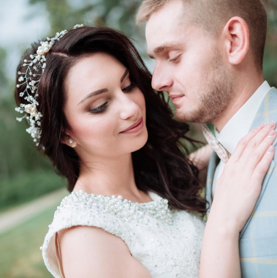 Permalink to Elegante idee frisuren für hochzeit Bräutigam und Braut