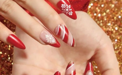 Entdecke die Magie der Weihnachtsnägel