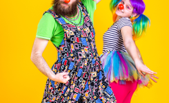 Erschreckend gute Clown-Frisuren für Halloween!