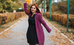 Herbstmode 2023 für Damen mit großen Größen