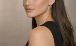 Platz 3 Halboffenen Frisuren mit modernem Sleek Finish für minimalistischen Chic