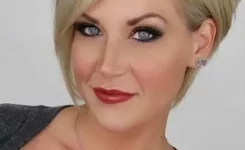 Schöner Look wie Carmen Nebel