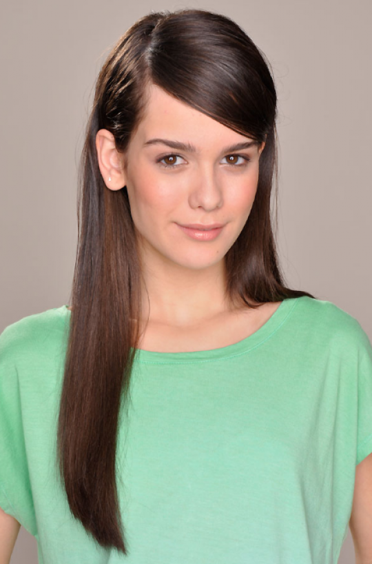 Permalink to Schön lange frisuren glatte haare mit wunderschönen asymmetrischen Pony
