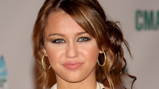 Permalink to Frisuren Für Dünne Haare Und Rundes Gesicht Für Ihre Casual Style