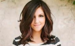Frisuren Gestufter Long Bob Mit Seitenscheitel