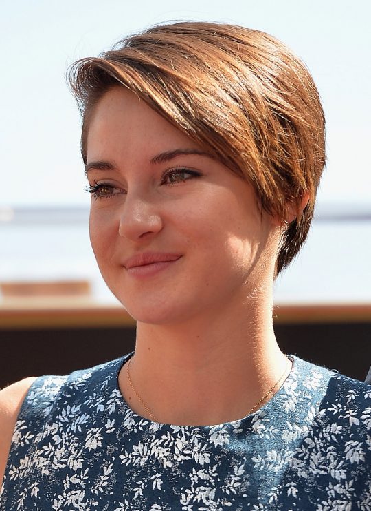 Permalink to Kate Winslet Honored On The Hollywood Walk Of Fame