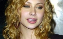 Frisuren Mit Leichten Locken
