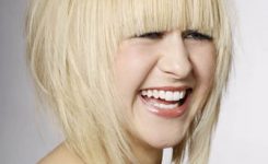 Halblange Frisuren Bob