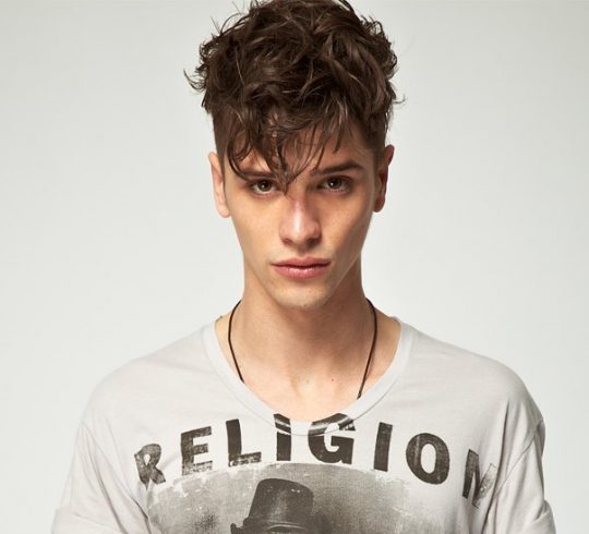 Permalink to Undercut Frisuren Männer Locken